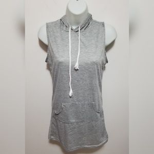 Gray sleeveless hoodie tunic